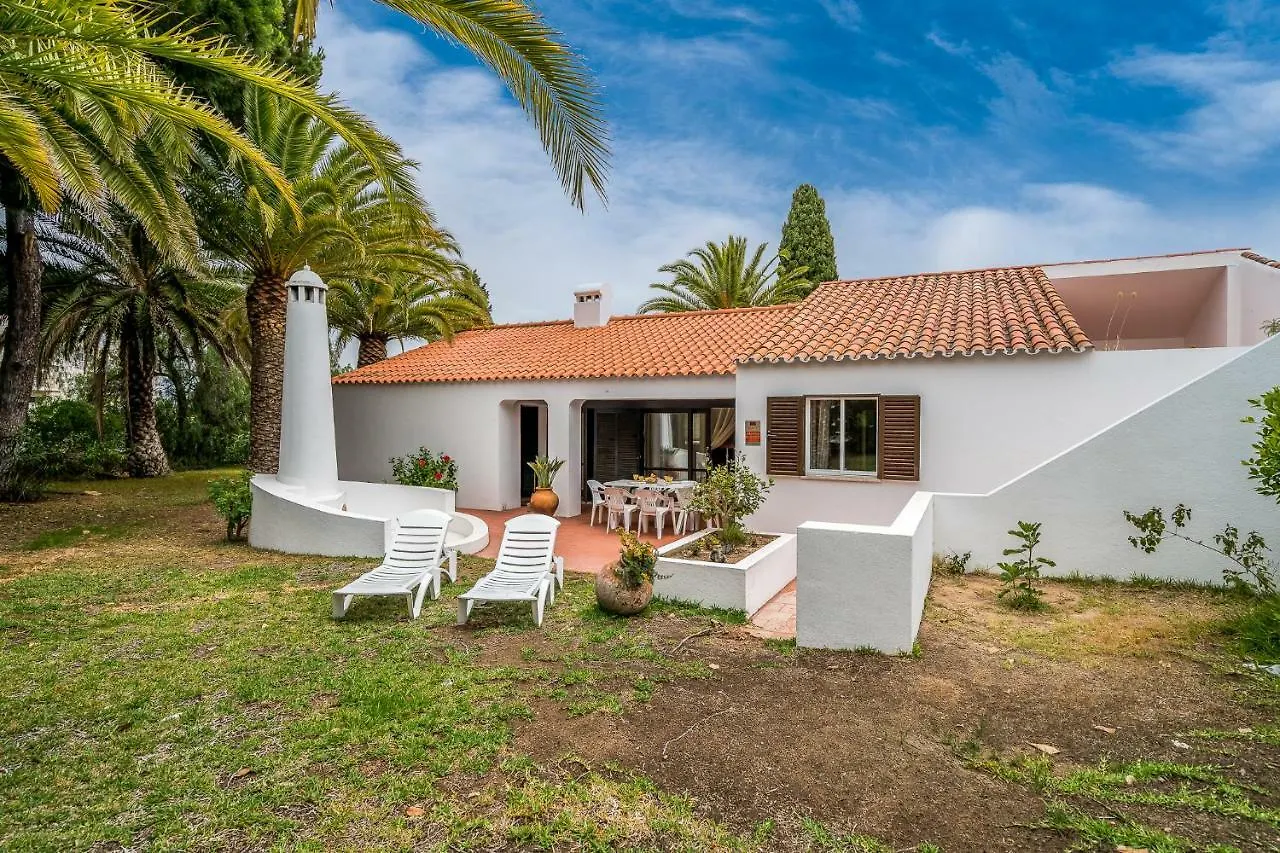 Bmyguest - Falesia Beach Villa Albufeira 0*,  Portugal